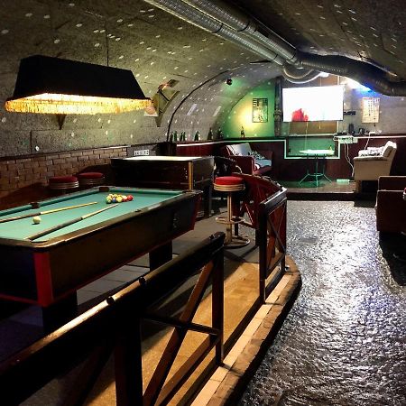 Whole Basement Former Pub 5 For Stag Do Budapest Exterior photo